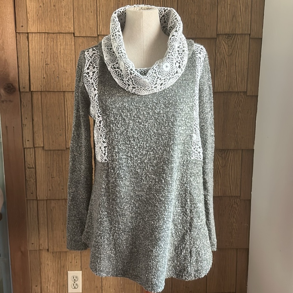 a’reve cowl neck sweater with lace detail size small - Picture 2 of 9